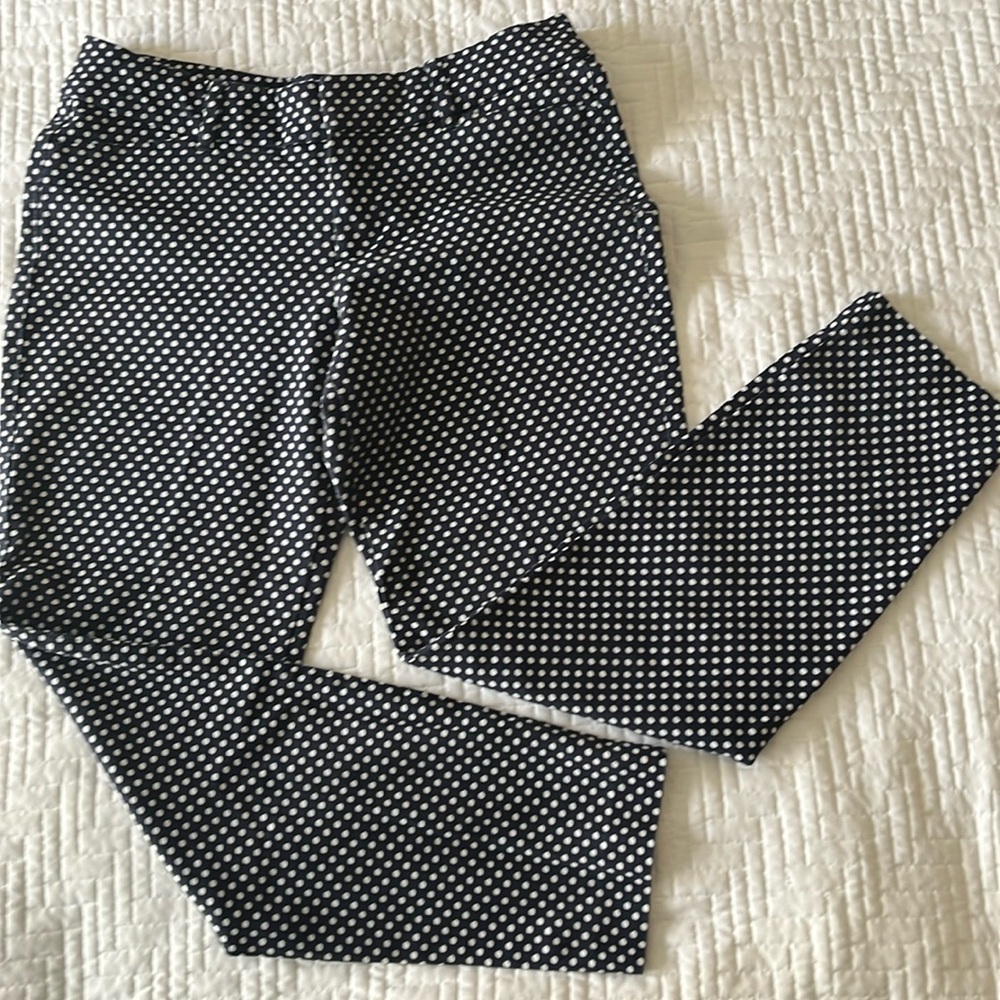 Old Navy Pixie Pants, Size 4 Regular, Navy with white polka dots.